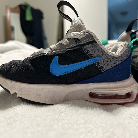 7c Nike toddler shoes - Picture 4 of 4